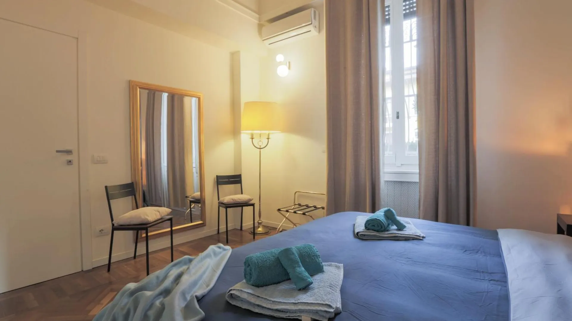 Fiera Milano-City Life Free Parking Villa Anglia' S Bridge 0*, Milan Italie