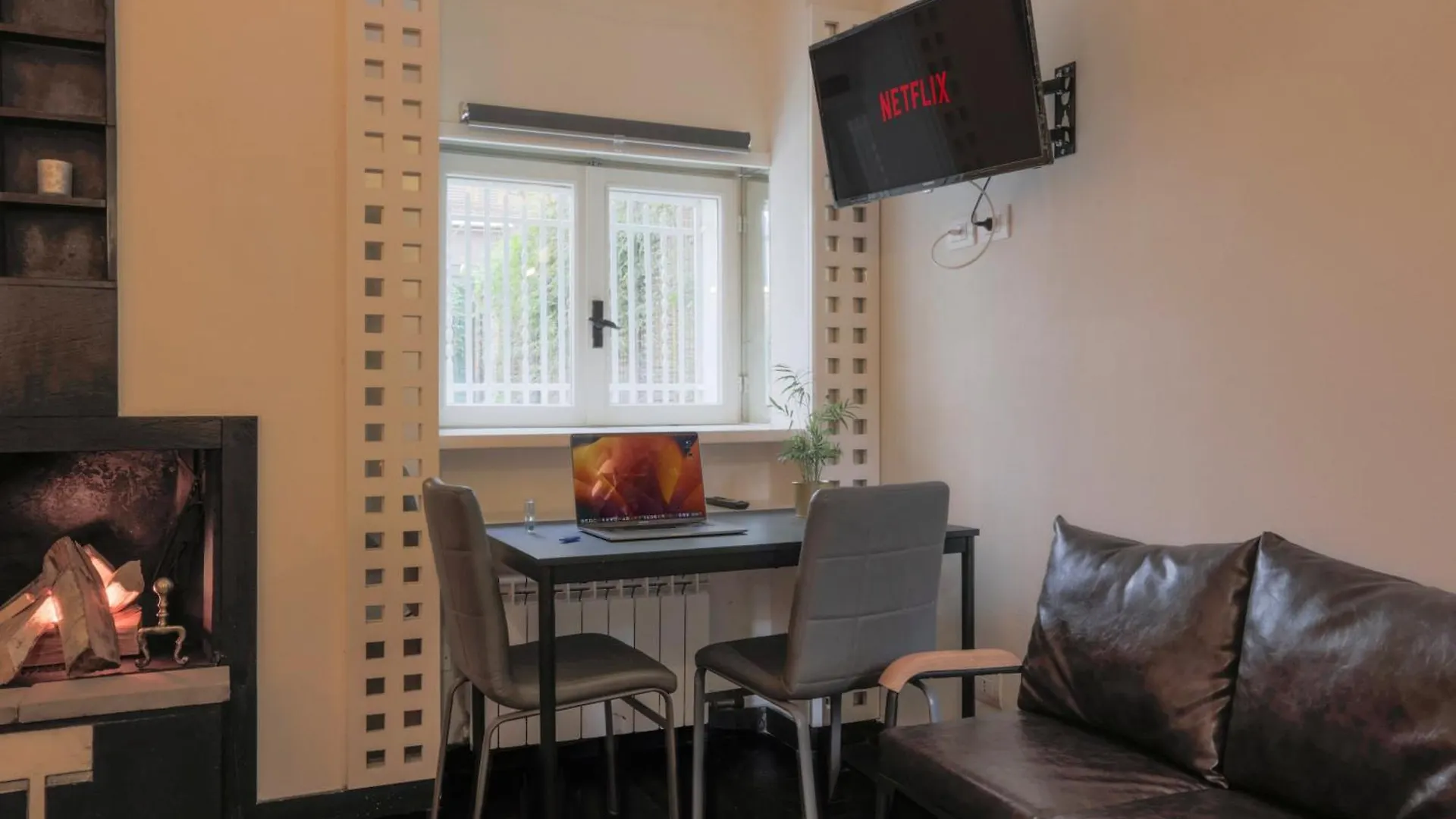 Fiera Milano-City Life Free Parking Villa Anglia' S Bridge 0*, Milan Italie
